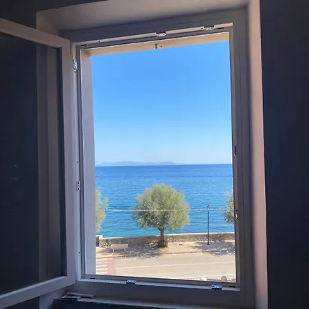Lejlighed Le Finestre Sul Mare